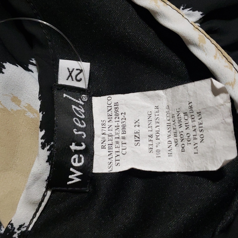 Vintage Wet Seal Chevron Print Dress In Black, White, & Beige. Size: 2X - Picture 7 of 7